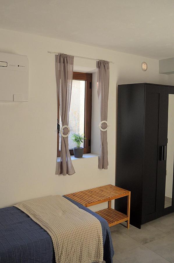 B&B Li Gutti Aieta Exteriör bild